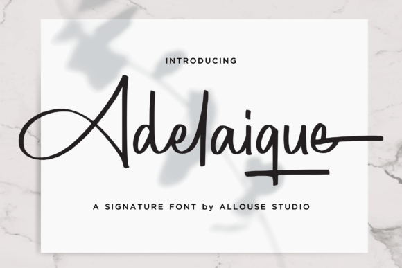 Adelaique: A Stylish Handwritten Font